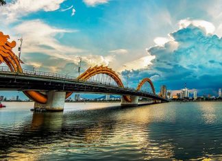 Các địa điểm tham quan du lịch nổi tiếng hấp dẫn du khách Đà Nẵng Các địa điểm tham quan du lịch nổi tiếng hấp dẫn du khách Đà Nẵng